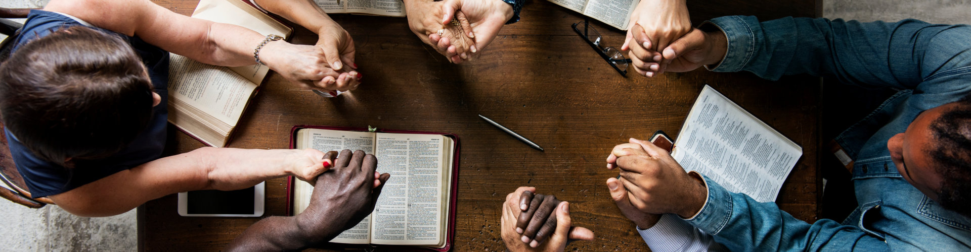 Diverse religious shoot